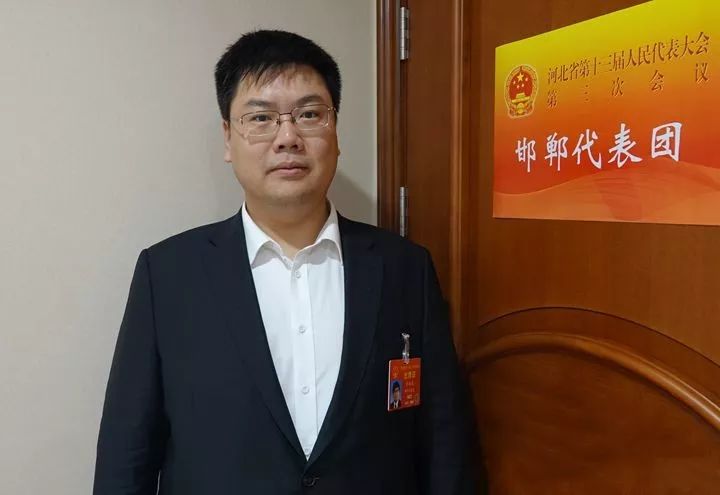 省人大代表、叢臺(tái)酒業(yè)總經(jīng)理李鵬亮：發(fā)展壯大河北品牌需“內(nèi)外皆修”